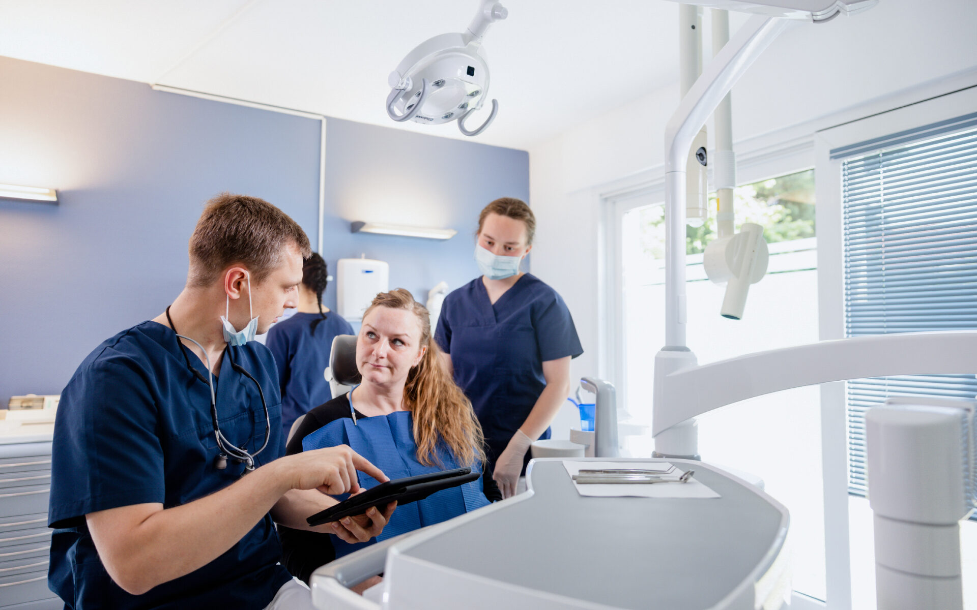 Zahnarztpraxis_Klassen_Blog_Zahnimplantate_bei_Rauchern