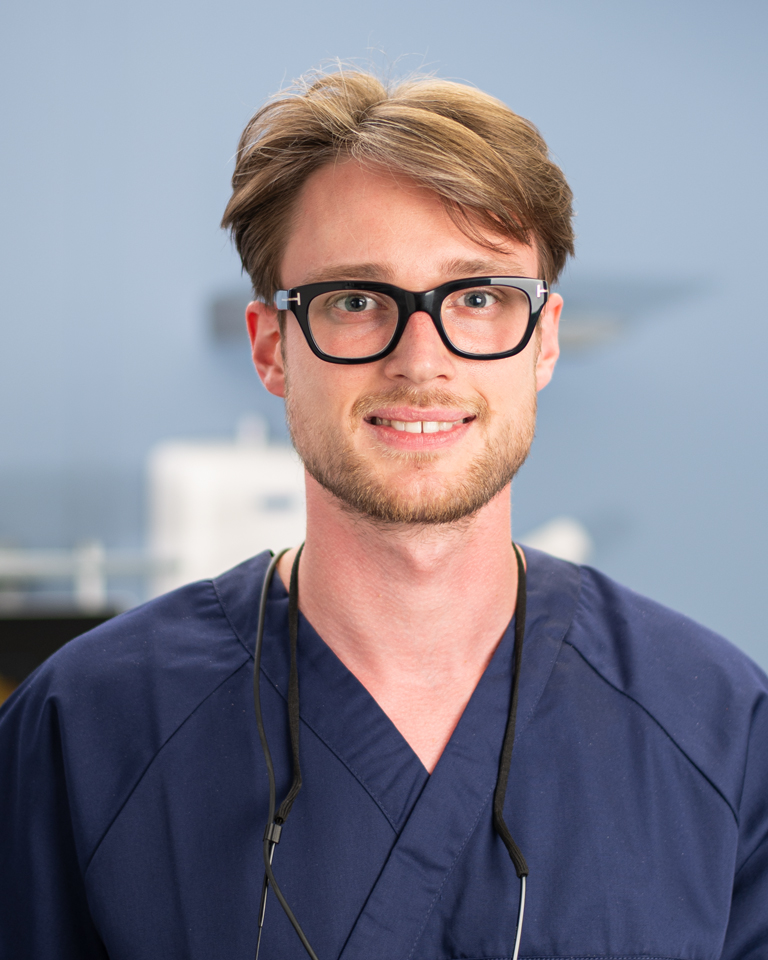 Dr. Jonas Wilmink